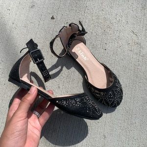 BRAND NEW LITTLE KID SANDALS